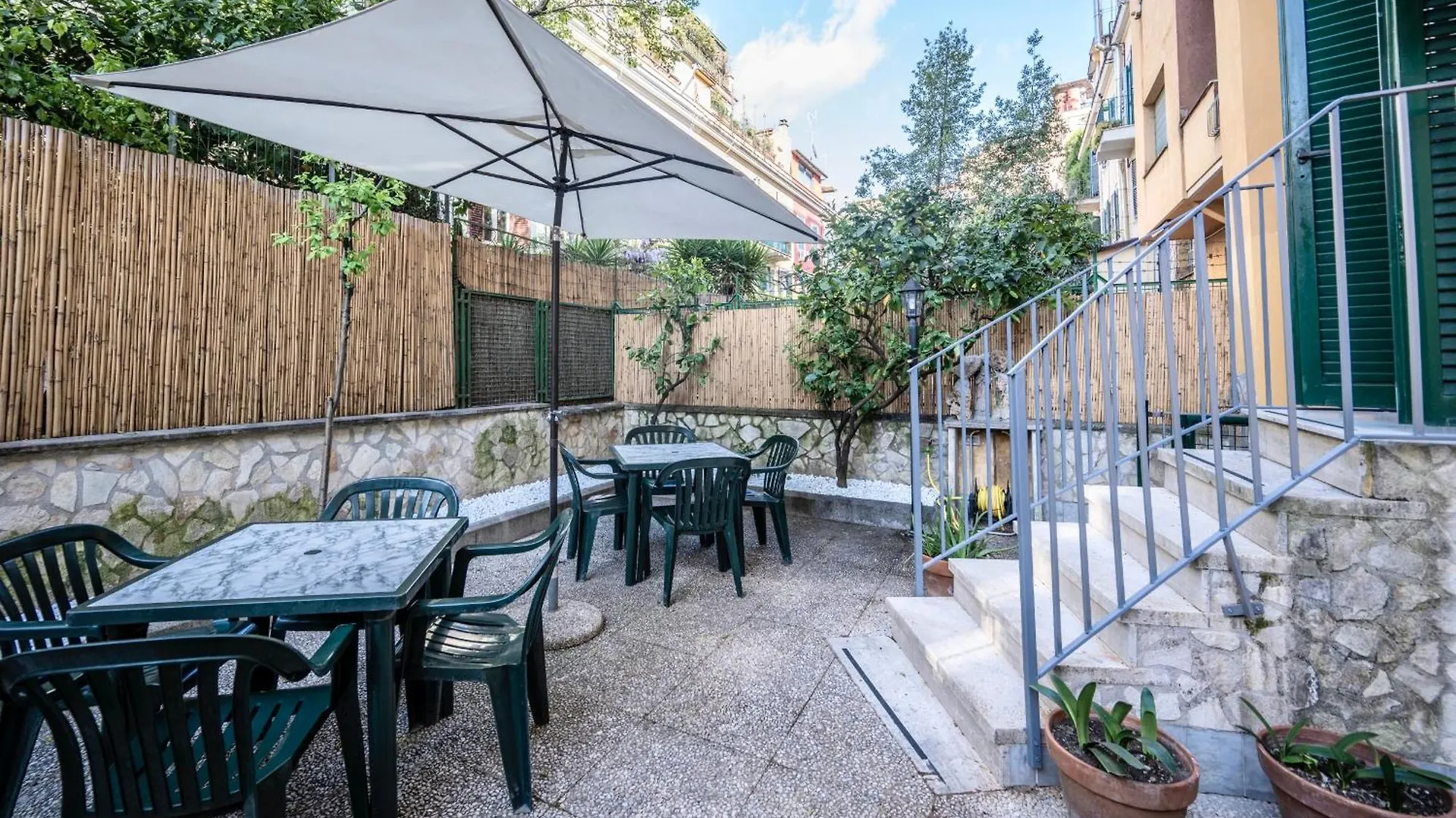 Apartment Exquilia Home & Garden Rome